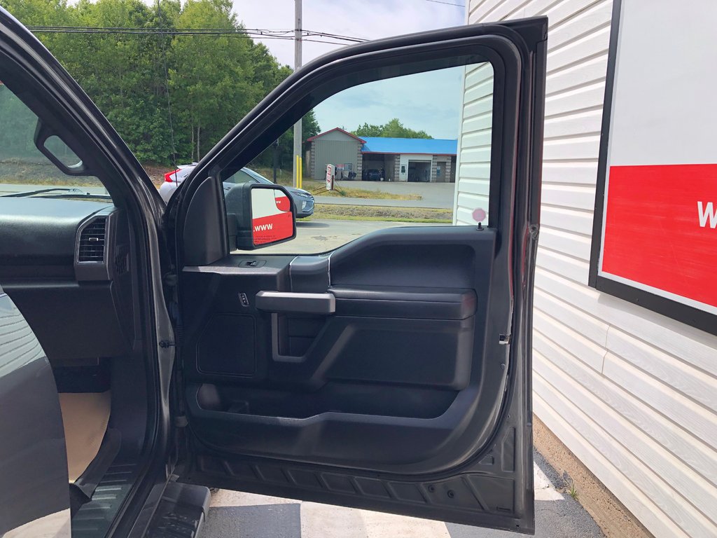 2017 Ford F-150 XLT - Reverse Camera, USB Ports, Handsfree in COLDBROOK, Nova Scotia - 26 - w1024h768px
