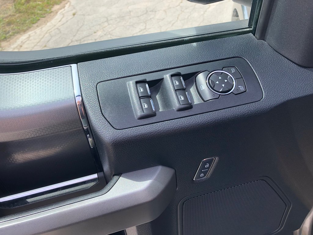 2017 Ford F-150 XLT - Reverse Camera, USB Ports, Handsfree in COLDBROOK, Nova Scotia - 8 - w1024h768px