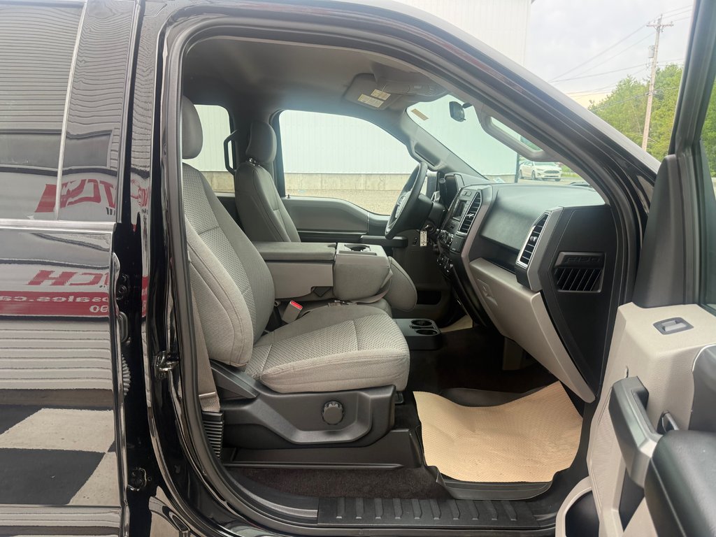 Ford F150 SUPERCREW XLT, keyless entry, CRUSIE CONTROL, Bluetooth 2016 à COLDBROOK, Nouvelle-Écosse - 19 - w1024h768px