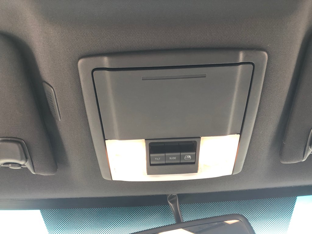 2011 Ford F150 Lariat - Leather Seats, Sun Roof, Power Windows in COLDBROOK, Nova Scotia - 14 - w1024h768px