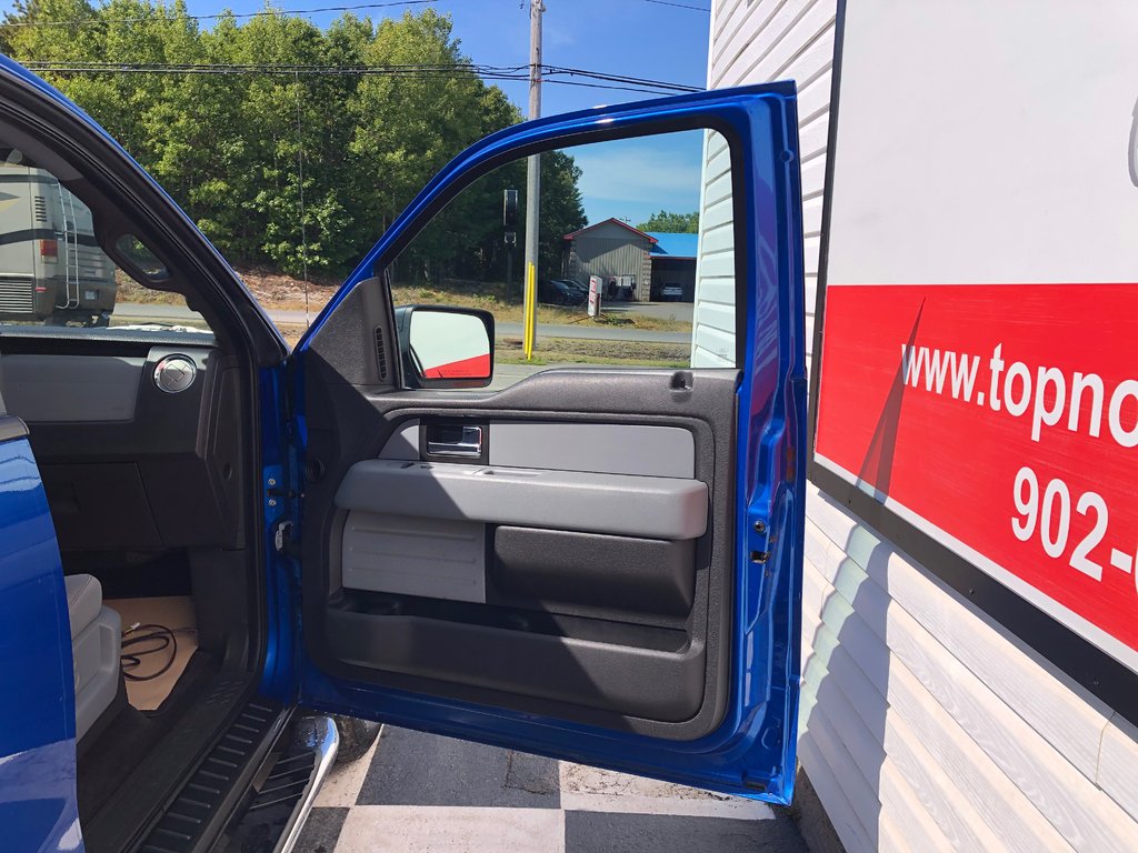 2014 Ford F150 XLT - Reverse Camera, Bluetooth, Heated Seats in COLDBROOK, Nova Scotia - 22 - w1024h768px