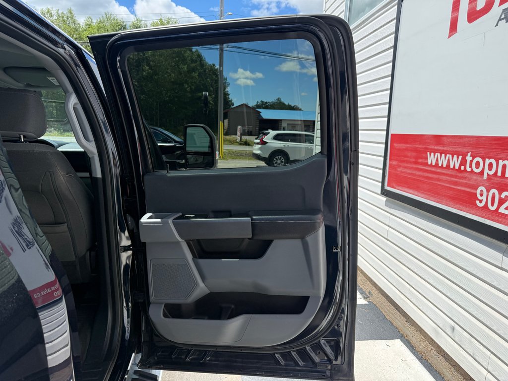 2021 Ford F150 XLT SUPERCREW, keyless entry, backup camera, BT in Kentville, Nova Scotia - 16 - w1024h768px