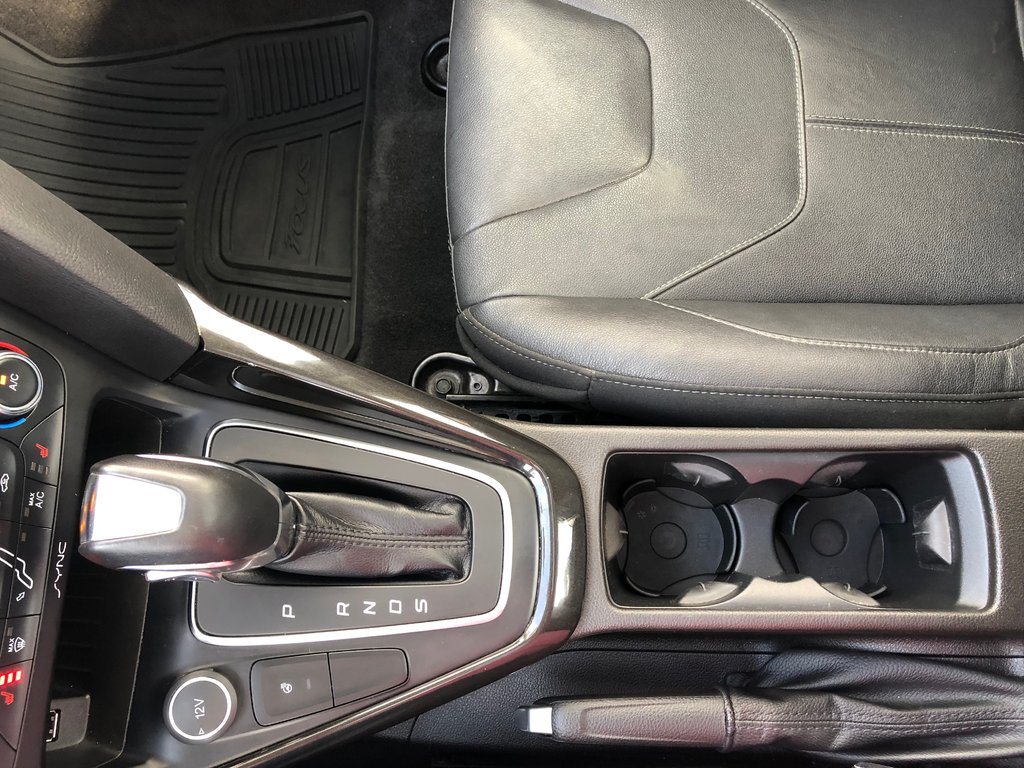 2016 Ford Focus titanium Titanium - Reverse Camera, Sunroof, Power Seats in COLDBROOK, Nova Scotia - 16 - w1024h768px