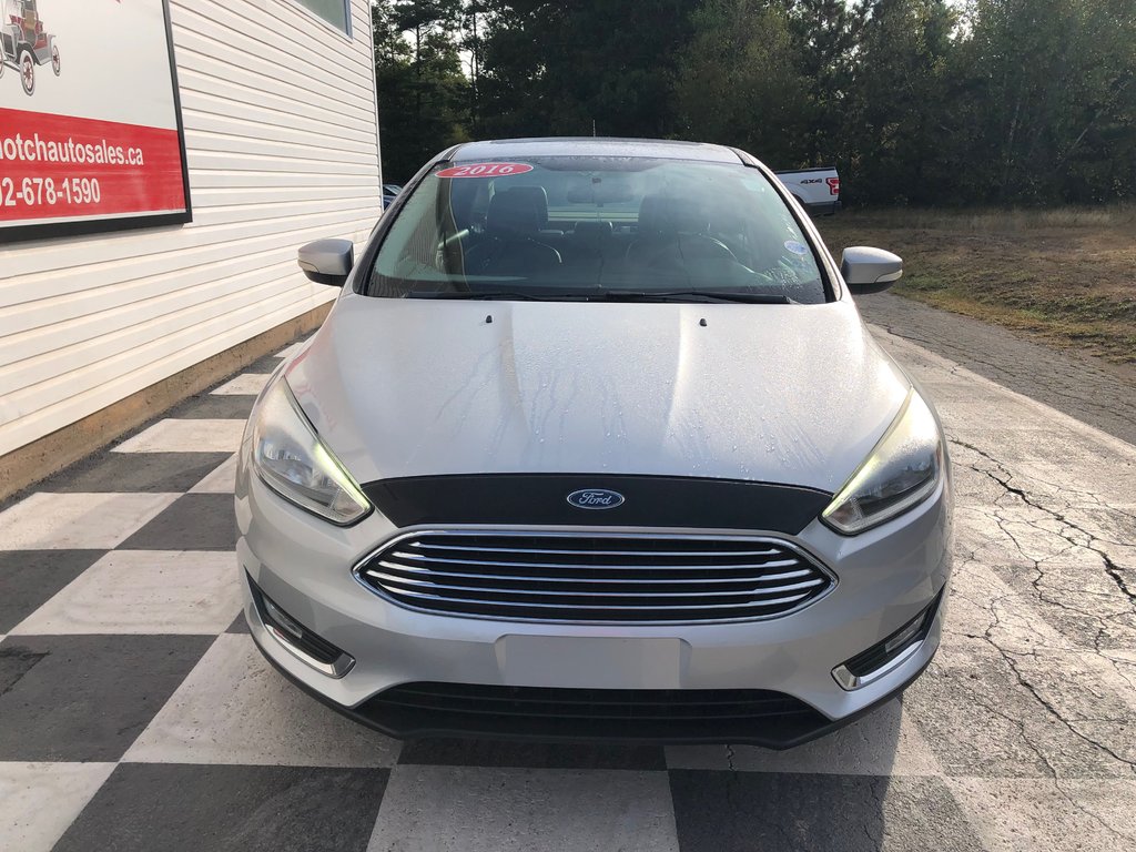 2016 Ford Focus titanium Titanium - Reverse Camera, Sunroof, Power Seats in COLDBROOK, Nova Scotia - 2 - w1024h768px