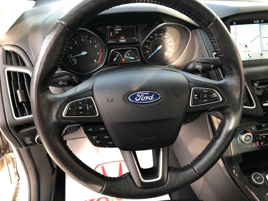 2016 Ford Focus titanium Titanium - Reverse Camera, Sunroof, Power Seats in COLDBROOK, Nova Scotia - 10 - w1024h768px