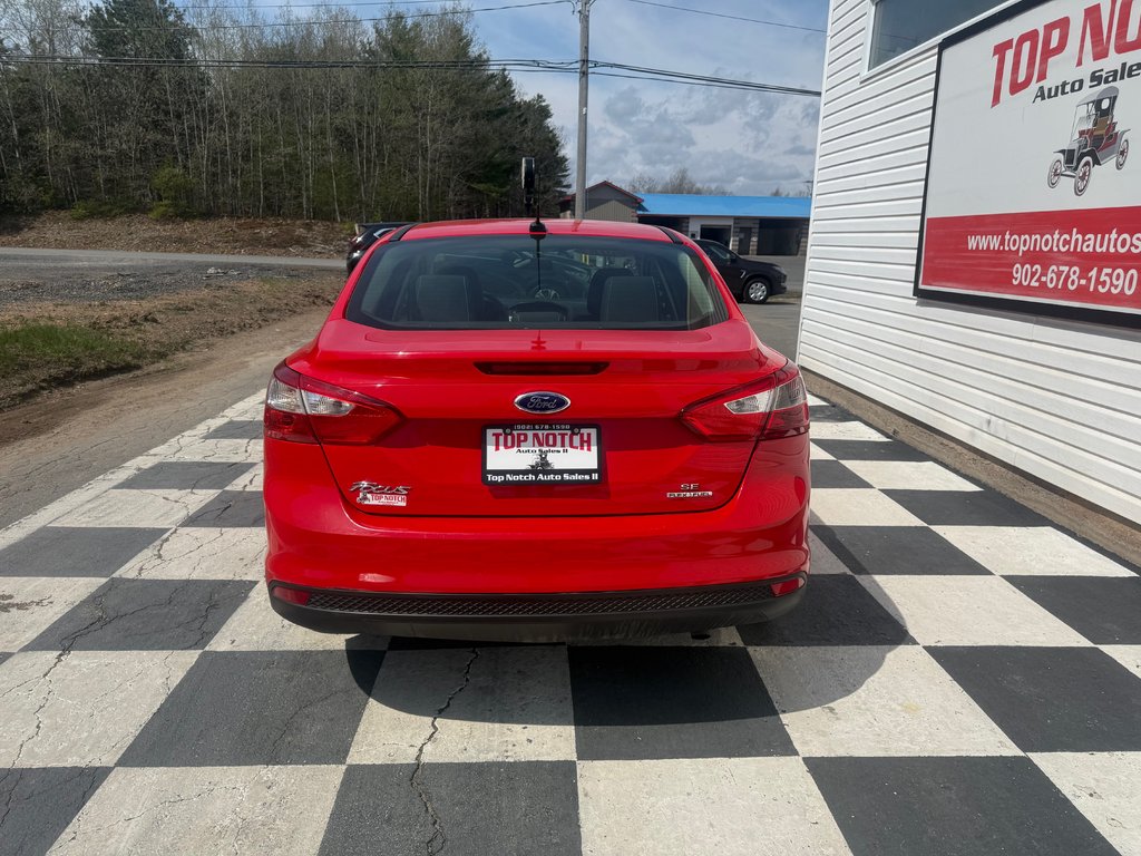 2013 Ford FOCUS SE, keyless entry, backup camera, Bluetooth in Kentville, Nova Scotia - 5 - w1024h768px
