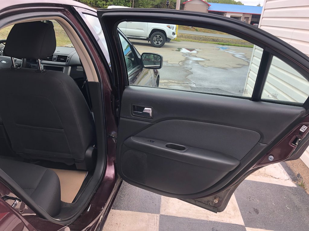 Ford Fusion SE SE 2012 à COLDBROOK, Nouvelle-Écosse - 18 - w1024h768px