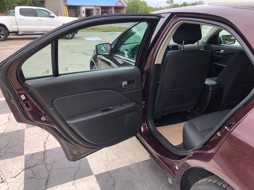 Ford Fusion SE SE 2012 à COLDBROOK, Nouvelle-Écosse - 16 - w1024h768px