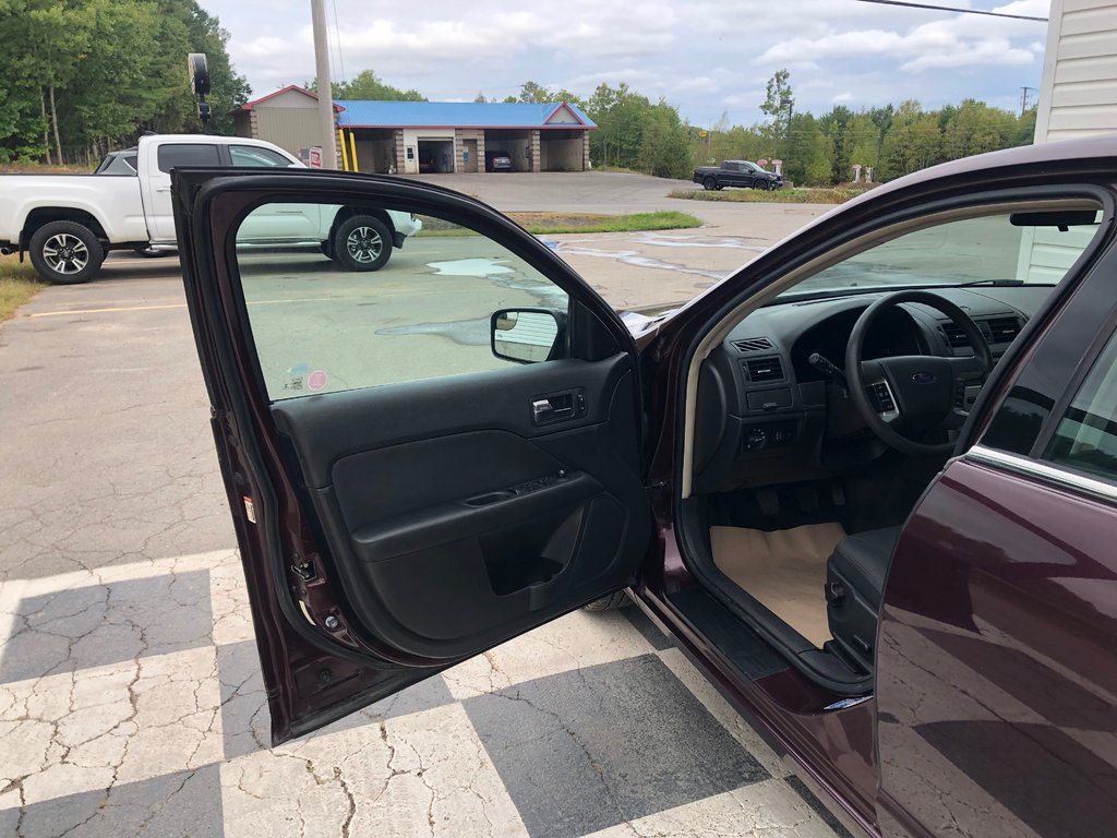 Ford Fusion SE SE 2012 à COLDBROOK, Nouvelle-Écosse - 8 - w1024h768px