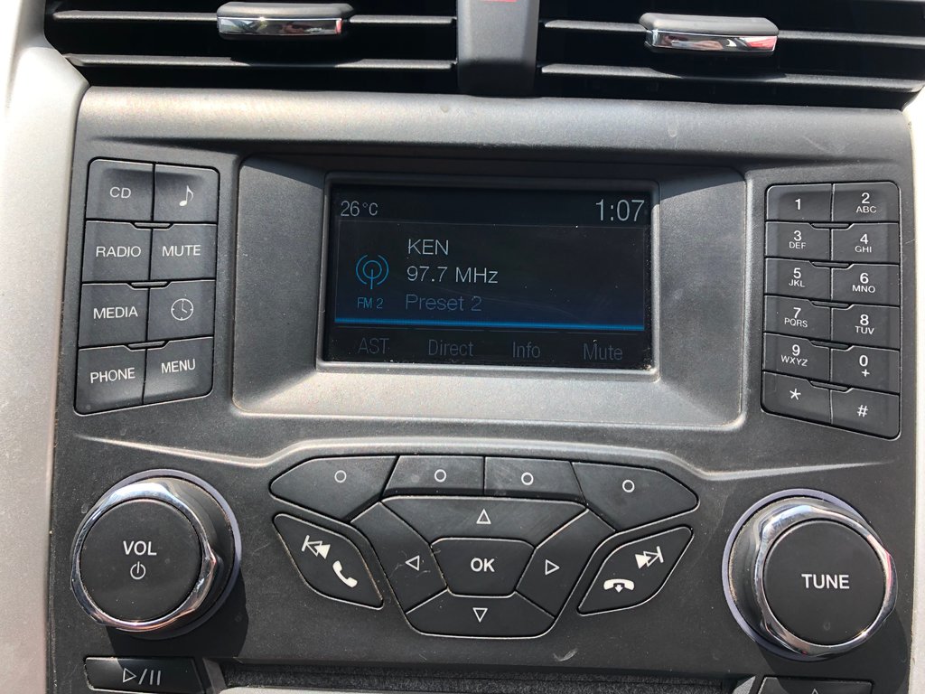 2015 Ford Fusion S - reverse camera, hands free, cruise control, ac in Kentville, Nova Scotia - 11 - w1024h768px