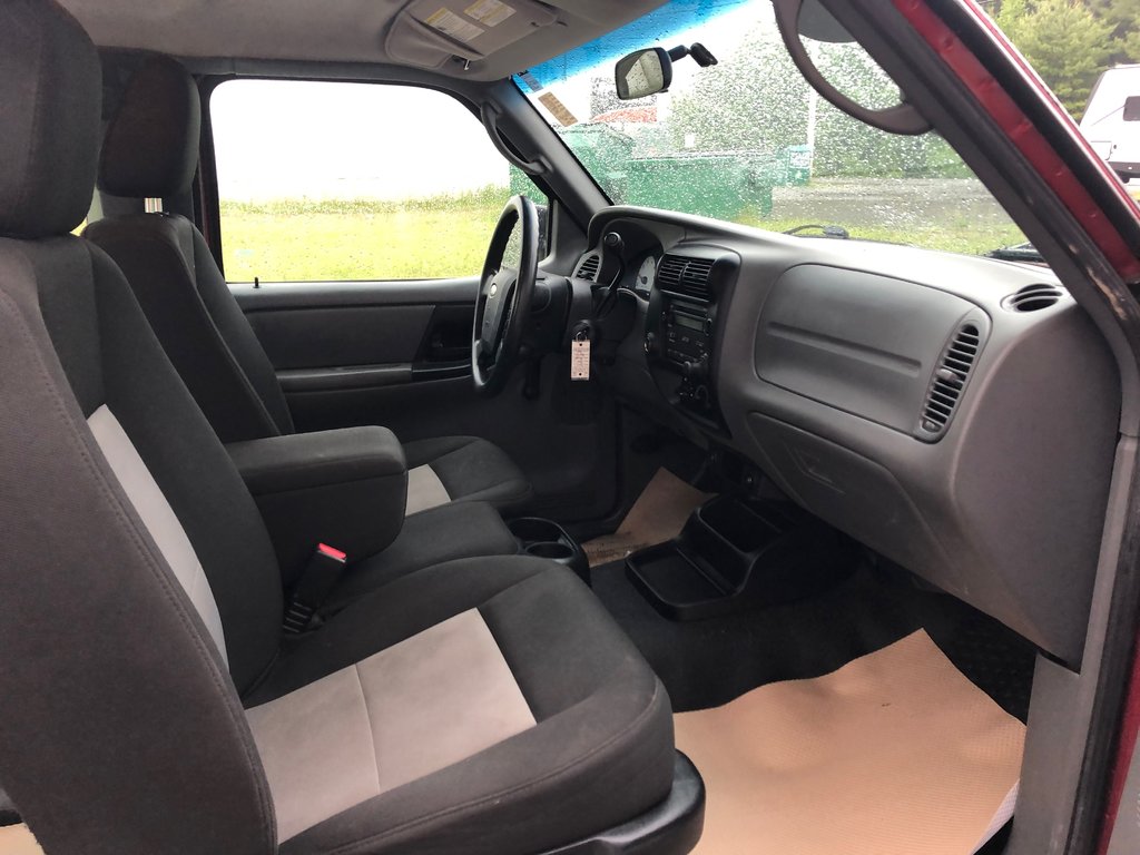 2011 Ford Ranger Sport - fm radio, traction control, a/c in Kentville, Nova Scotia - 16 - w1024h768px
