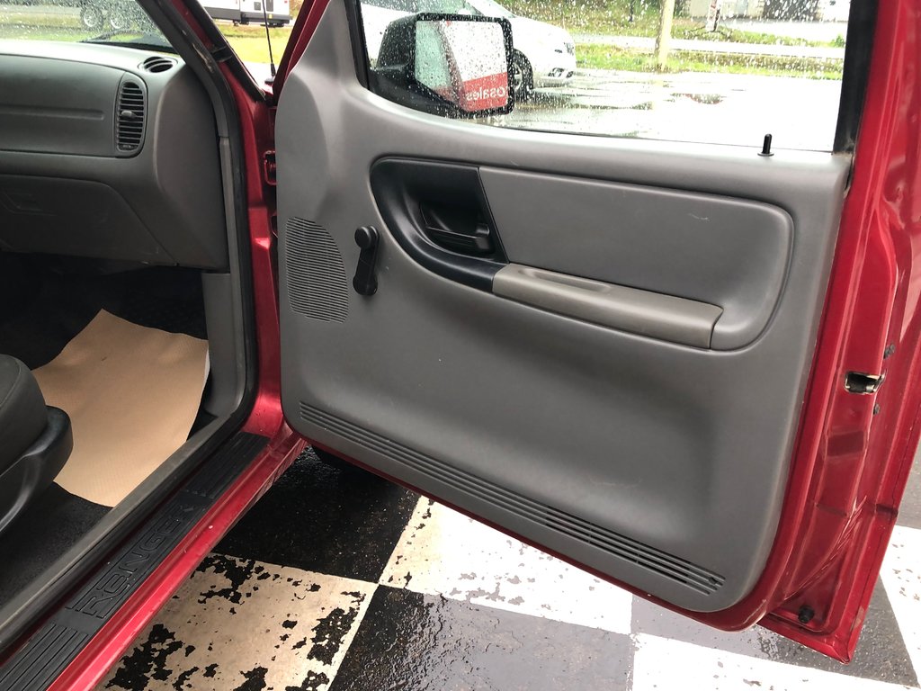 2011 Ford Ranger Sport - fm radio, traction control, a/c in Kentville, Nova Scotia - 15 - w1024h768px