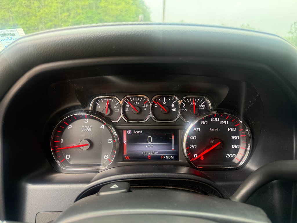 2015 GMC SIERRA 1500 SLE, keyless entry, backup camera, Bluetooth in COLDBROOK, Nova Scotia - 11 - w1024h768px
