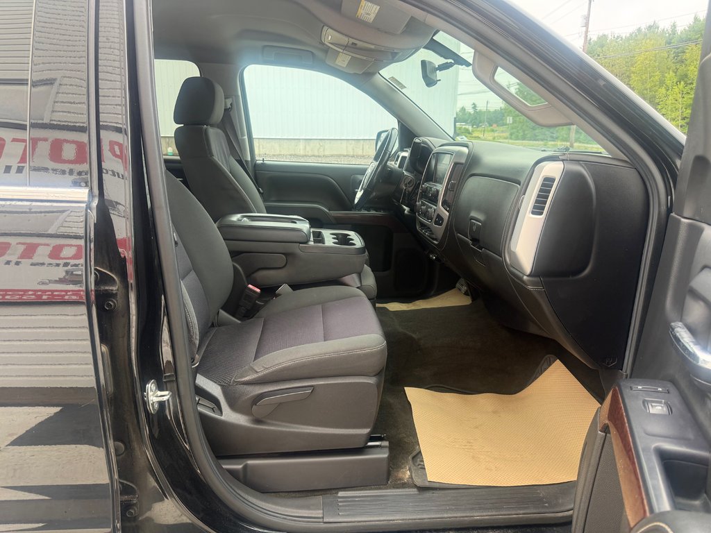 2015 GMC SIERRA 1500 SLE, keyless entry, backup camera, Bluetooth in COLDBROOK, Nova Scotia - 19 - w1024h768px
