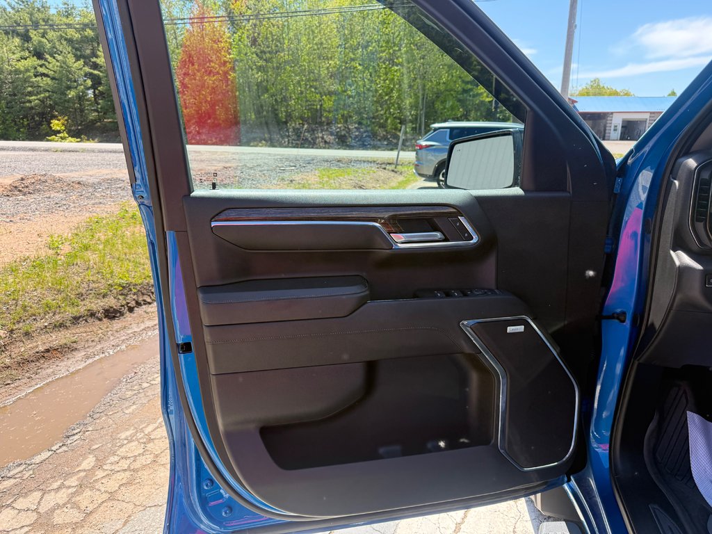 2024 GMC Sierra 1500 Elevation, keyless entry, backup camera, Bluetooth in Kentville, Nova Scotia - 7 - w1024h768px