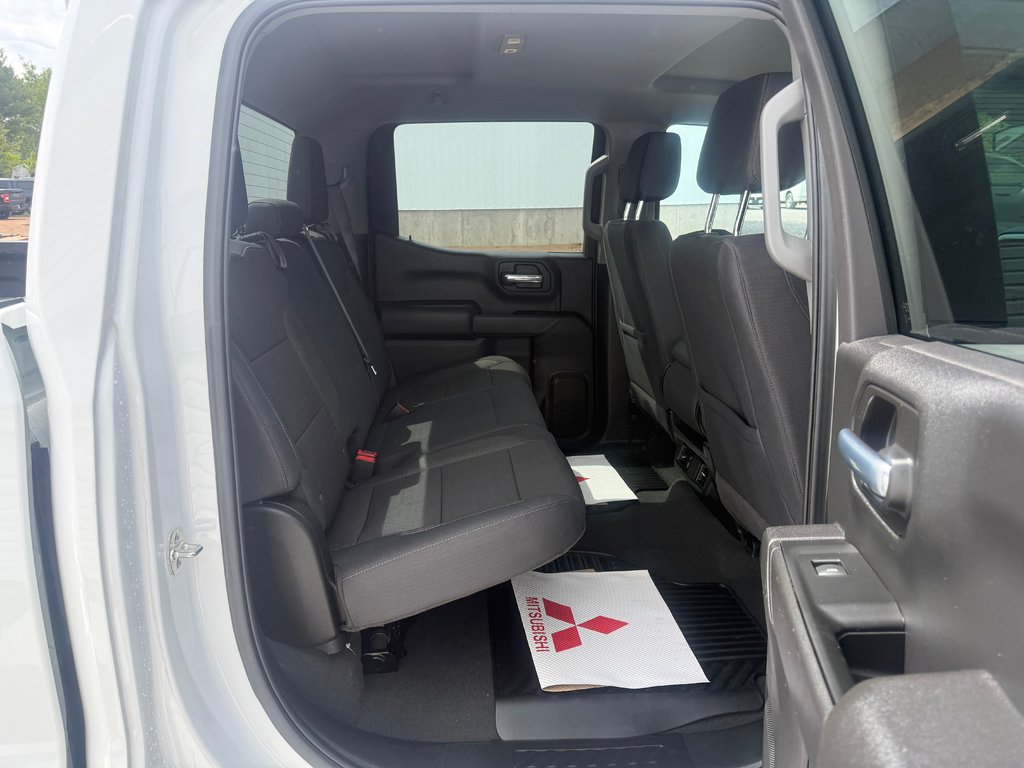 2025 GMC Sierra 1500 Pro, keyless entry, backup camera, Bluetooth in Kentville, Nova Scotia - 17 - w1024h768px