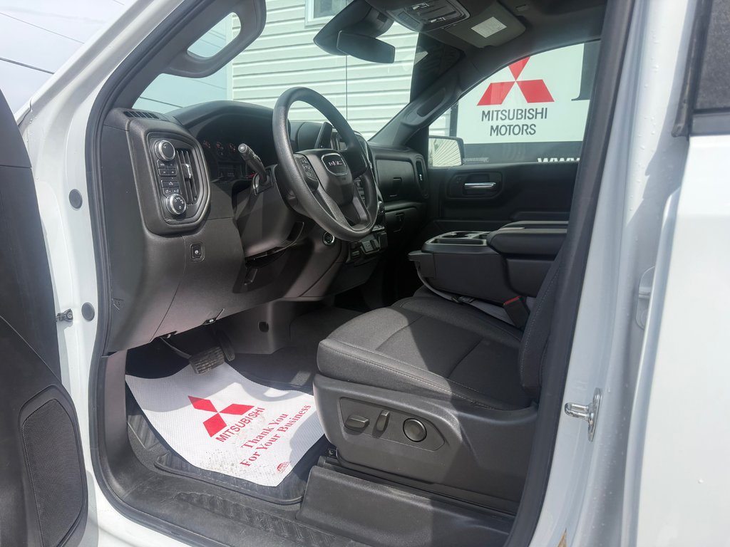 2025 GMC Sierra 1500 Pro, keyless entry, backup camera, Bluetooth in Kentville, Nova Scotia - 9 - w1024h768px