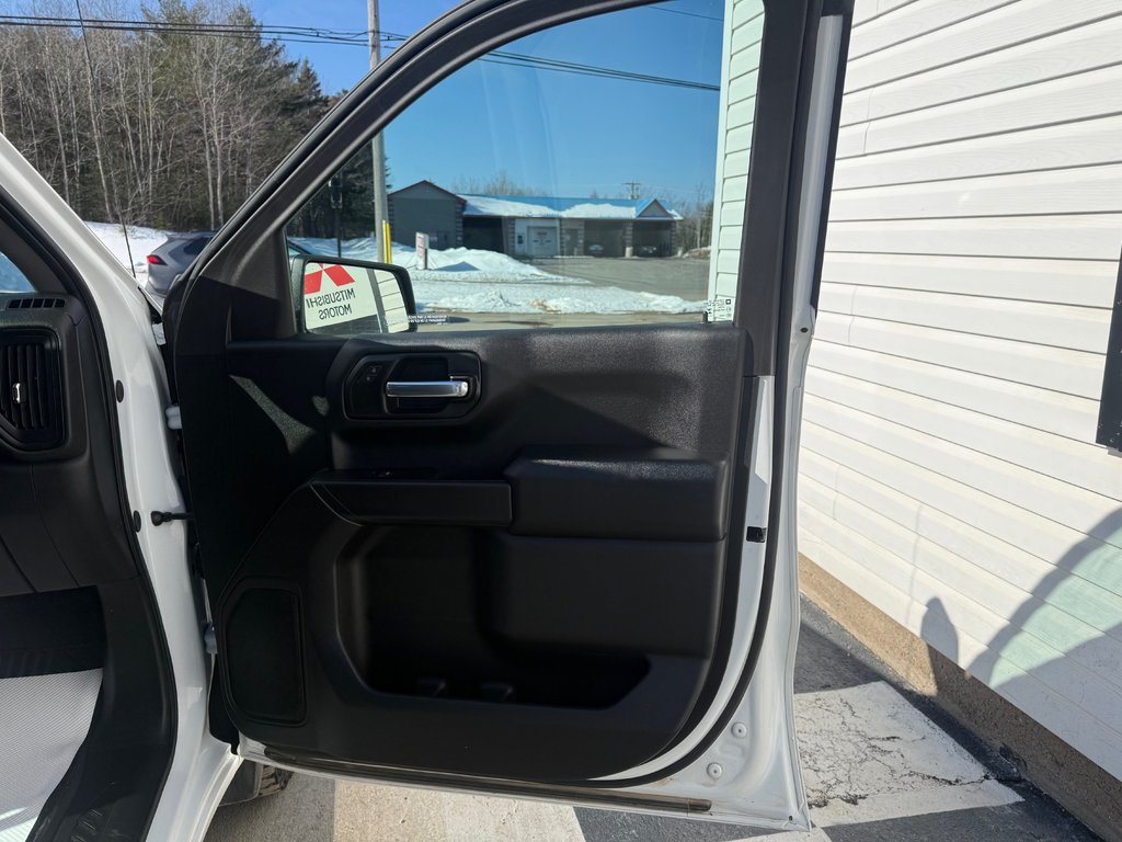 GMC Sierra 1500 Pro, keyless entry, backup camera, Bluetooth 2025 à COLDBROOK, Nouvelle-Écosse - 18 - w1024h768px