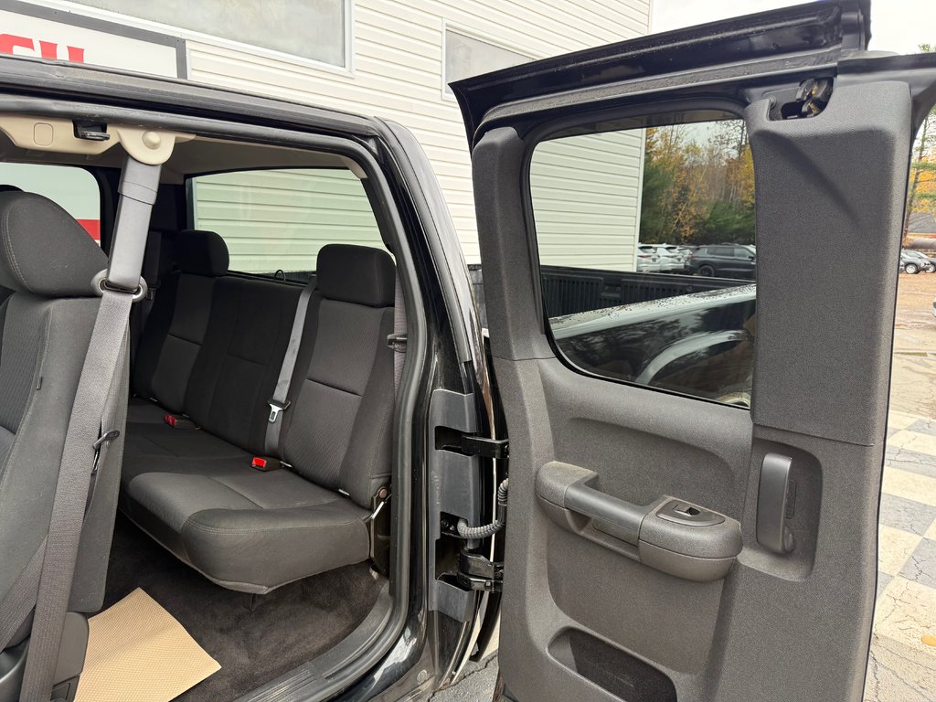 GMC SIERRA SL Nevada Edition, keyless entry, Split Bench Seat 2010 à COLDBROOK, Nouvelle-Écosse - 16 - w1024h768px