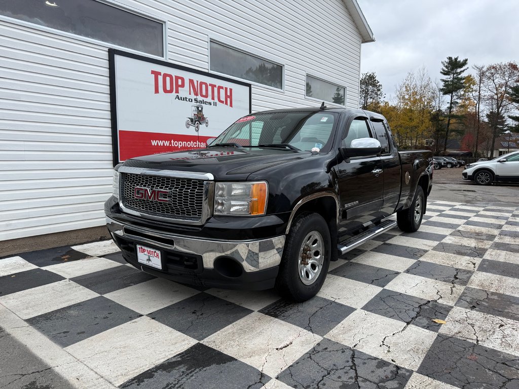 GMC SIERRA SL Nevada Edition, keyless entry, Split Bench Seat 2010 à COLDBROOK, Nouvelle-Écosse - 1 - w1024h768px