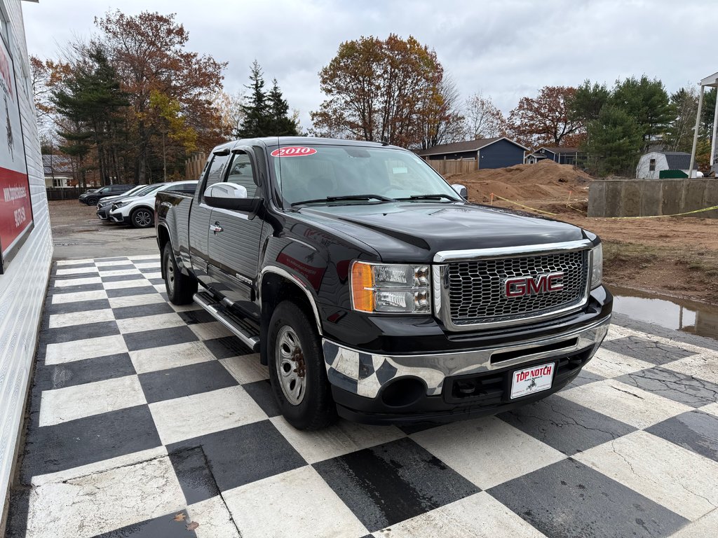 2010 GMC SIERRA SL Nevada Edition, keyless entry, Split Bench Seat in COLDBROOK, Nova Scotia - 3 - w1024h768px