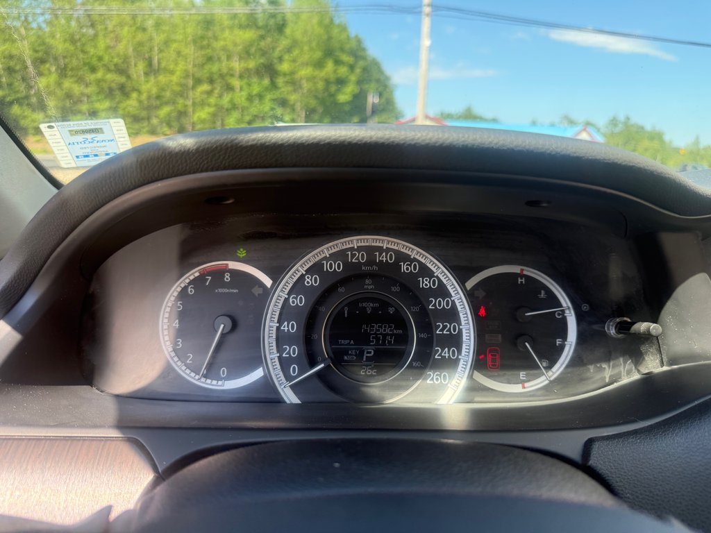 Honda ACCORD EX-L EX-L, keyless entry, CRUISE CONTROL, Bluetooth 2014 à COLDBROOK, Nouvelle-Écosse - 11 - w1024h768px