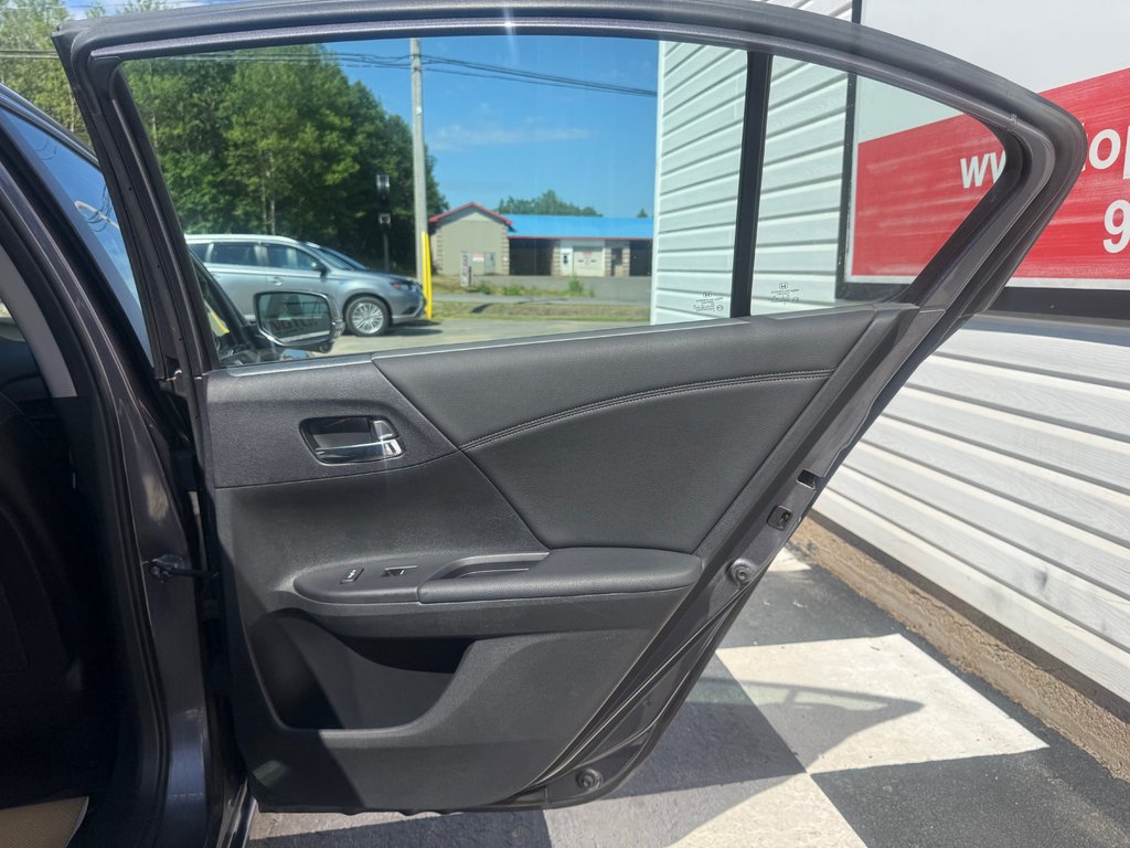 Honda ACCORD EX-L EX-L, keyless entry, CRUISE CONTROL, Bluetooth 2014 à COLDBROOK, Nouvelle-Écosse - 17 - w1024h768px
