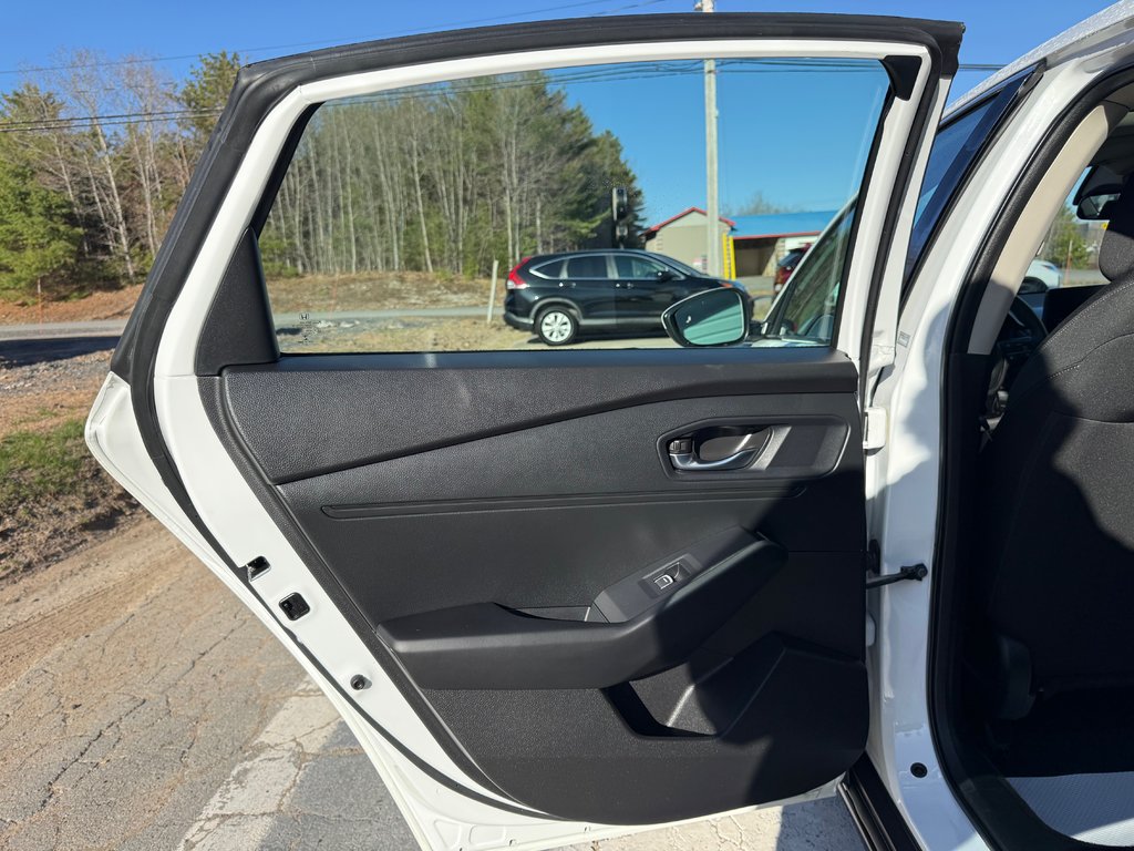 2023 Honda Accord Sedan EX-L, keyless entry, backup camera, Bluetooth in COLDBROOK, Nova Scotia - 14 - w1024h768px