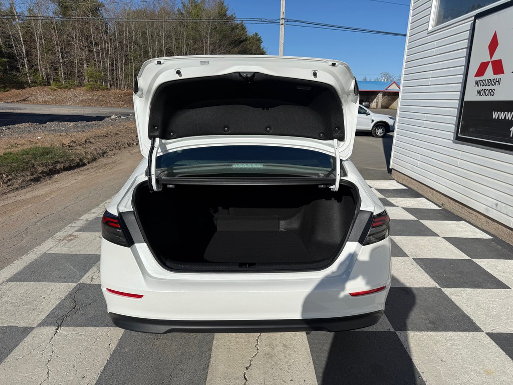 2023 Honda Accord Sedan EX-L, keyless entry, backup camera, Bluetooth in COLDBROOK, Nova Scotia - 16 - w1024h768px