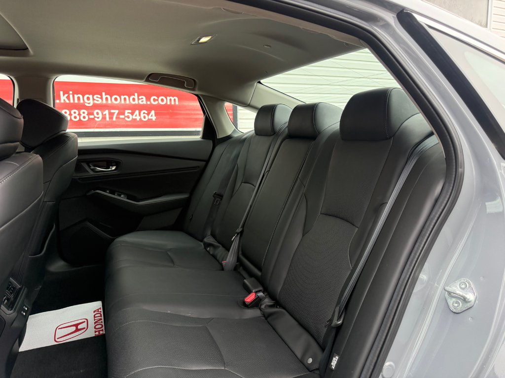 Honda ACCORD TOURING HYBRID Touring, keyless entry, backup camera, Bluetooth 2023 à Kentville, Nouvelle-Écosse - 15 - w1024h768px