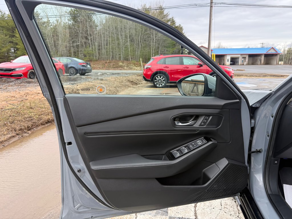 Honda ACCORD TOURING HYBRID Touring, keyless entry, backup camera, Bluetooth 2023 à Kentville, Nouvelle-Écosse - 7 - w1024h768px