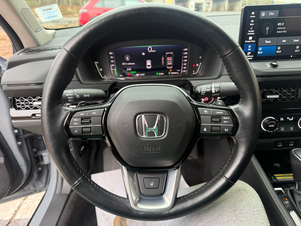 Honda ACCORD TOURING HYBRID Touring, keyless entry, backup camera, Bluetooth 2023 à Kentville, Nouvelle-Écosse - 10 - w1024h768px