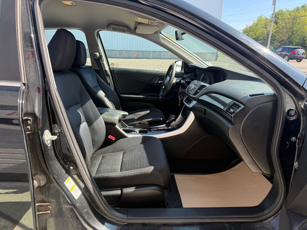 Honda ACCORD Sport, keyless entry, Cruise control, Bluetooth 2014 à COLDBROOK, Nouvelle-Écosse - 19 - w1024h768px