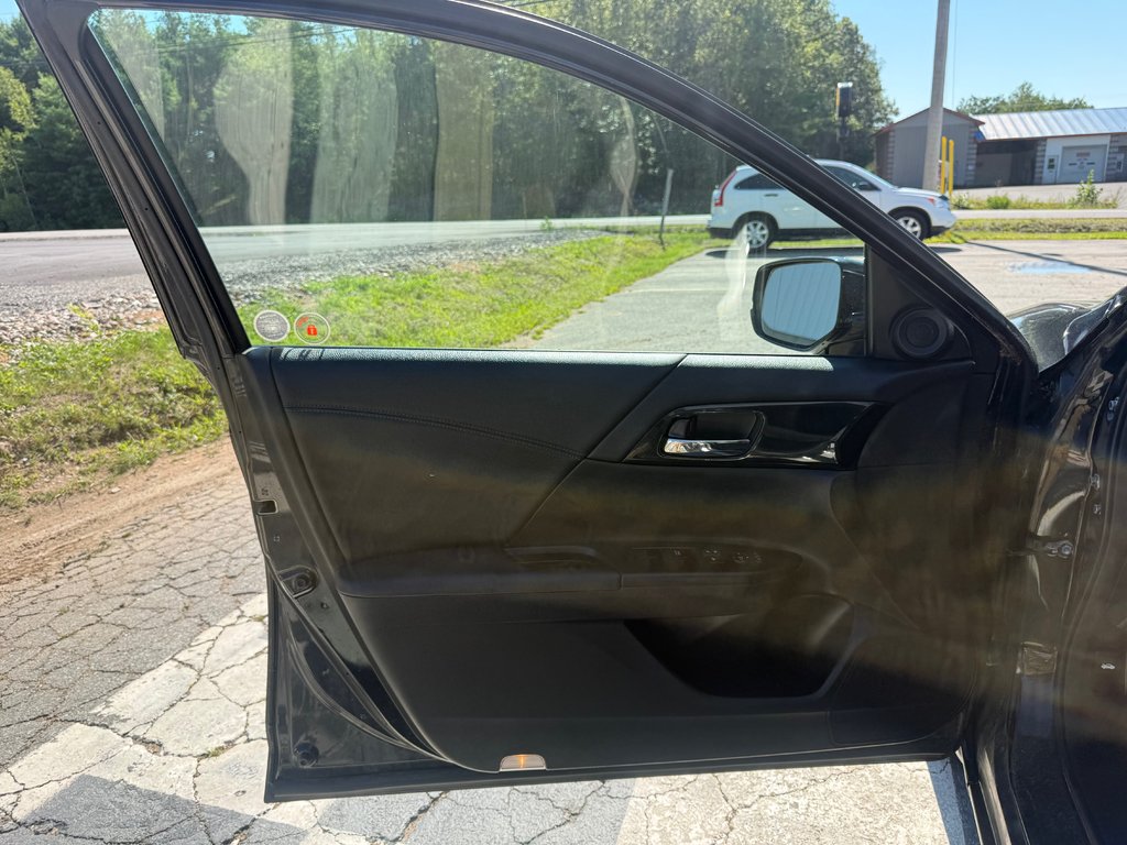 Honda ACCORD Sport, keyless entry, Cruise control, Bluetooth 2014 à COLDBROOK, Nouvelle-Écosse - 7 - w1024h768px