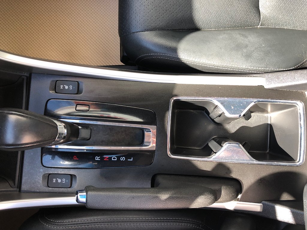 2015 Honda Accord EX-L - Reverse Camera, Power Seats, Sunroof in COLDBROOK, Nova Scotia - 16 - w1024h768px