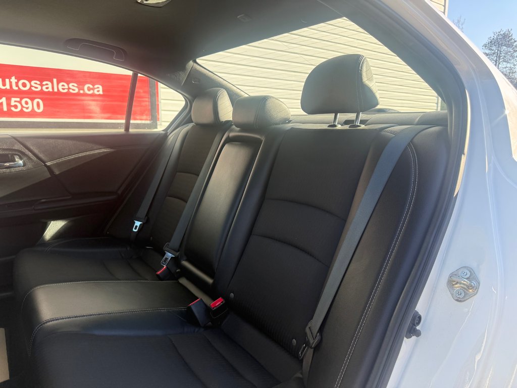 2016 Honda ACCORD Sport, keyless entry, Cruise control, Bluetooth in COLDBROOK, Nova Scotia - 15 - w1024h768px
