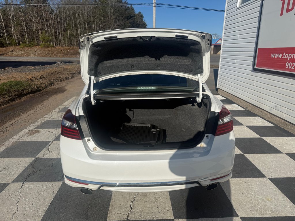 2016 Honda ACCORD Sport, keyless entry, Cruise control, Bluetooth in COLDBROOK, Nova Scotia - 16 - w1024h768px