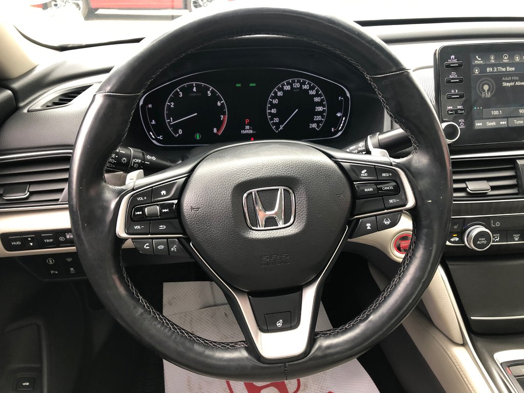 2019 Honda Accord Touring 2.0 - sunroof, power seats, reverse camera in COLDBROOK, Nova Scotia - 10 - w1024h768px