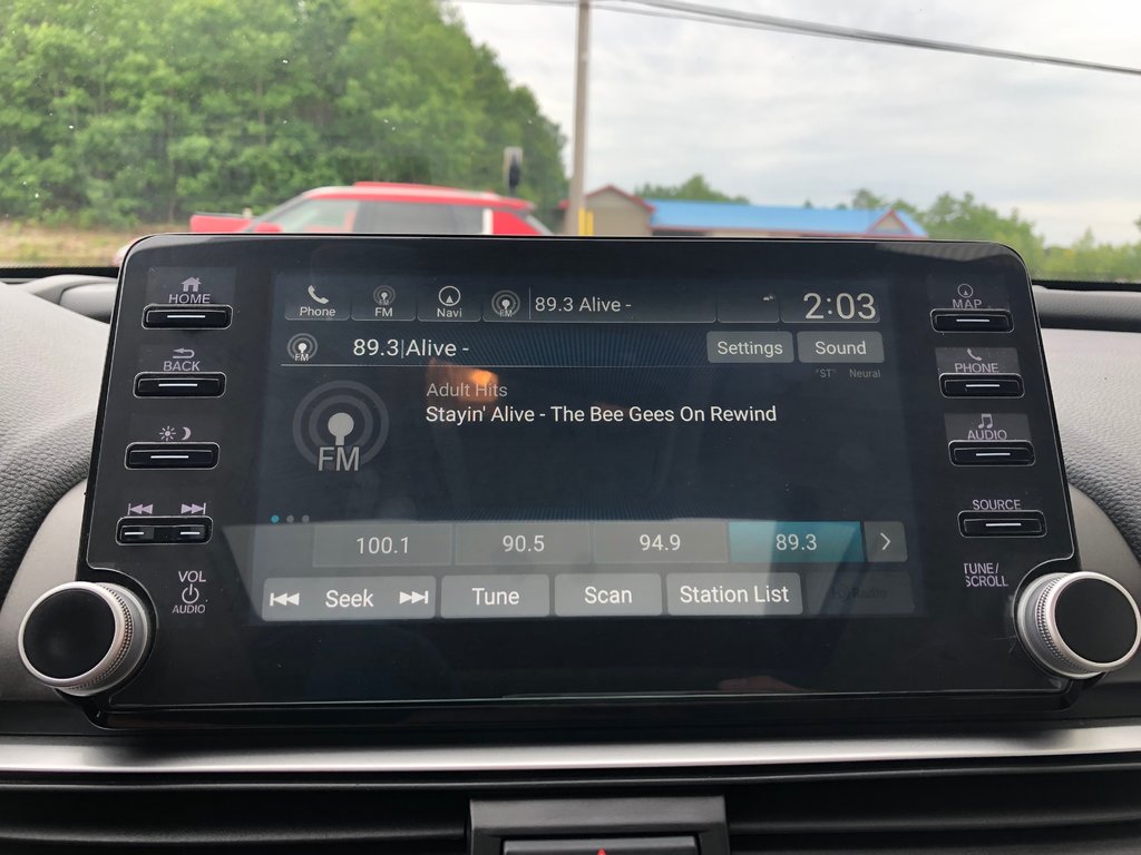 2019 Honda Accord Touring 2.0 - sunroof, power seats, reverse camera in COLDBROOK, Nova Scotia - 13 - w1024h768px