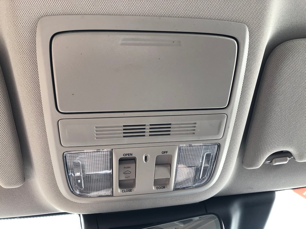 2019 Honda Accord EX-L - Sunroof, Reverse Camera, USB Plugs in COLDBROOK, Nova Scotia - 18 - w1024h768px