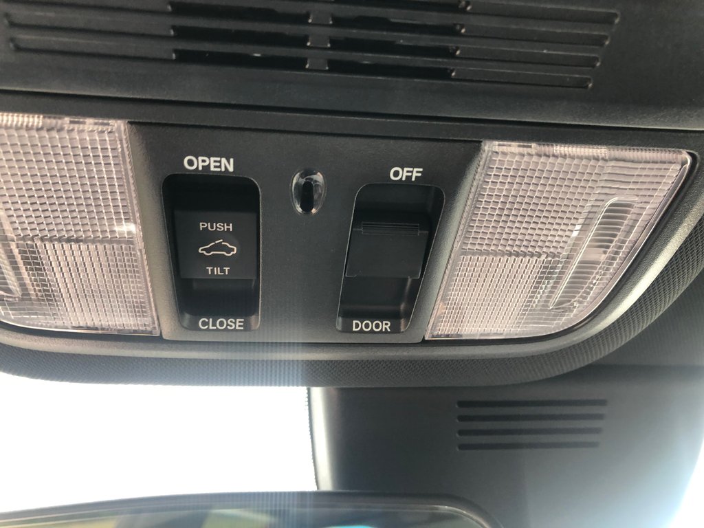 Honda Accord Sport - sunroof, hands free, reverse camera, a/c 2020 à COLDBROOK, Nouvelle-Écosse - 17 - w1024h768px
