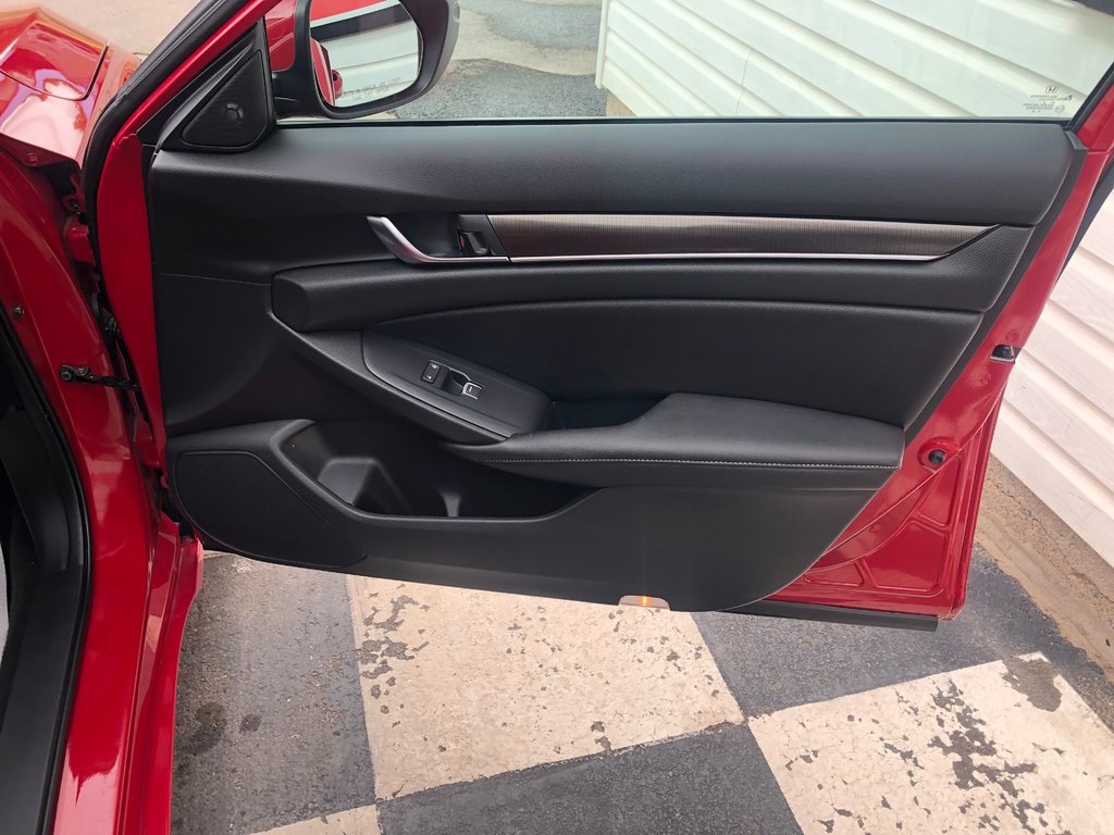 Honda Accord Sport - sunroof, hands free, reverse camera, a/c 2020 à COLDBROOK, Nouvelle-Écosse - 26 - w1024h768px