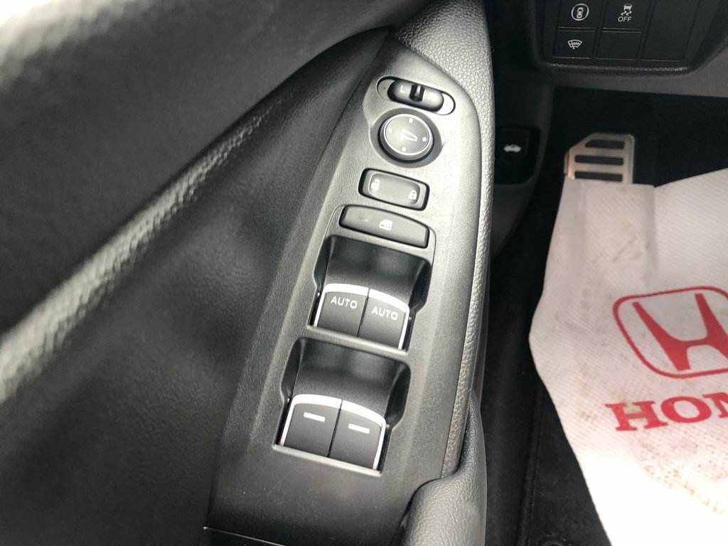 Honda Accord Sport - sunroof, hands free, reverse camera, a/c 2020 à COLDBROOK, Nouvelle-Écosse - 7 - w1024h768px