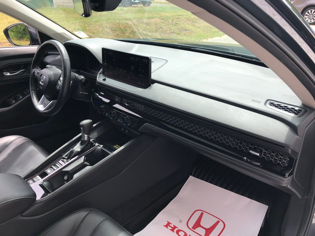 Honda Accord Touring - sunroof, power seats, reverse camera 2024 à COLDBROOK, Nouvelle-Écosse - 24 - w1024h768px