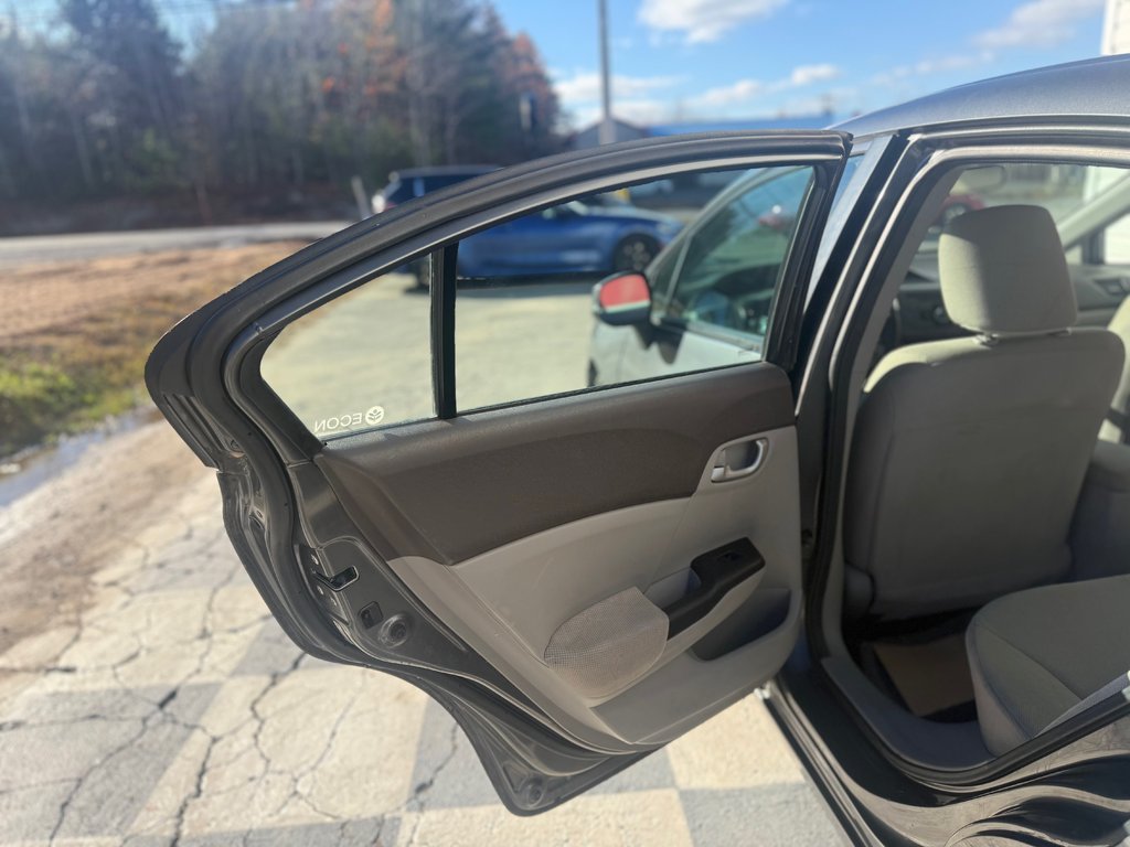 2012 Honda CIVIC COUPE LX, keyless entry, remote trunk open in COLDBROOK, Nova Scotia - 14 - w1024h768px