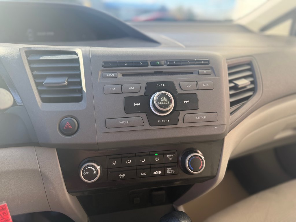 2012 Honda CIVIC COUPE LX, keyless entry, remote trunk open in COLDBROOK, Nova Scotia - 11 - w1024h768px