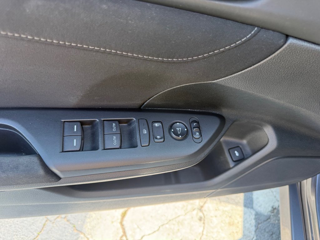 Honda CIVIC EX EX, keyless entry, backup camera, Bluetooth 2016 à Kentville, Nouvelle-Écosse - 8 - w1024h768px