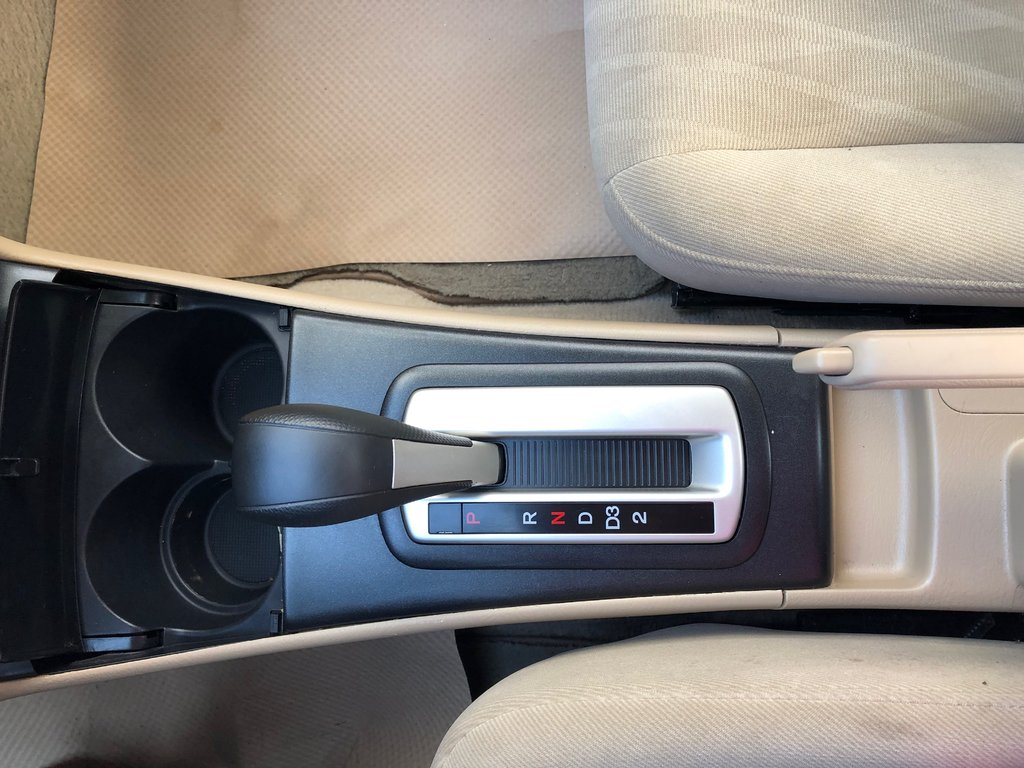 2003 Honda CIVIC LX LX - CD Player, Power Windows, AC in COLDBROOK, Nova Scotia - 12 - w1024h768px