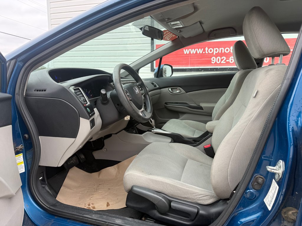 2013 Honda CIVIC LX LX in COLDBROOK, Nova Scotia - 9 - w1024h768px