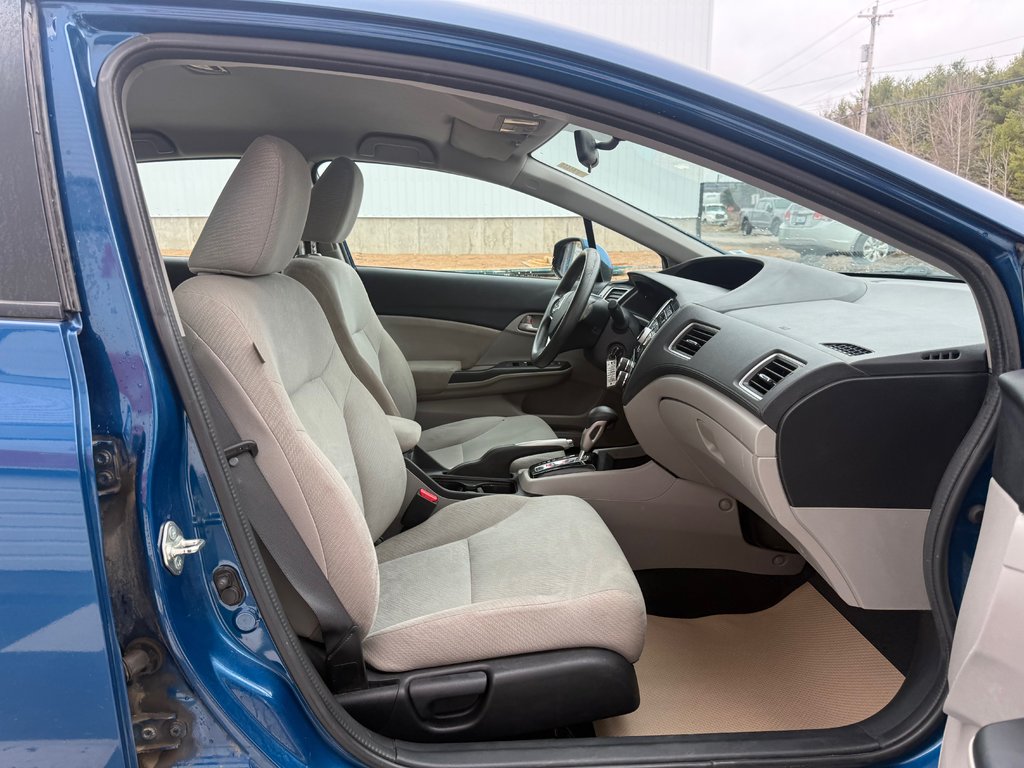 2013 Honda CIVIC LX LX in COLDBROOK, Nova Scotia - 19 - w1024h768px